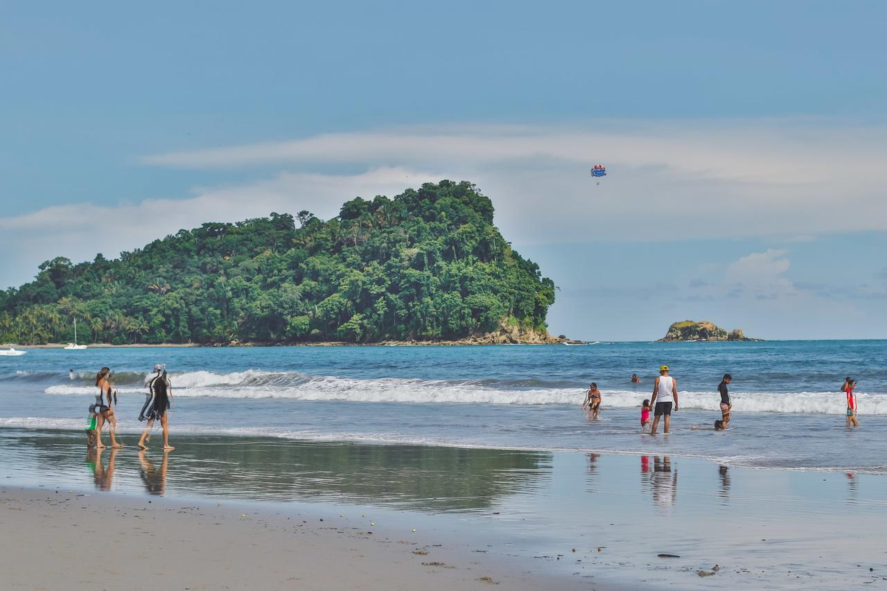 Oceanfront Hotel Verde Mar Direct Access To The Beach Manuel Antonio Dış mekan fotoğraf